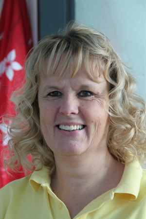 Charleys Tante - Interne Organisation