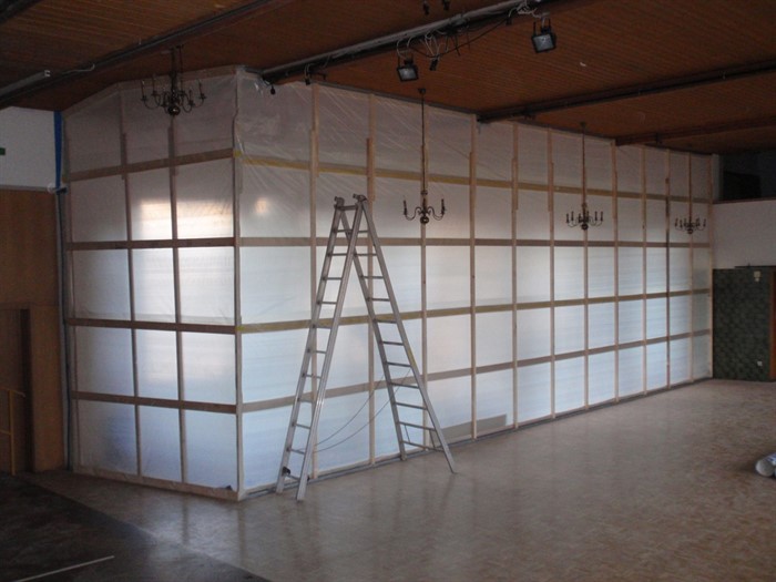 staubwand_pfarrsaal_small
