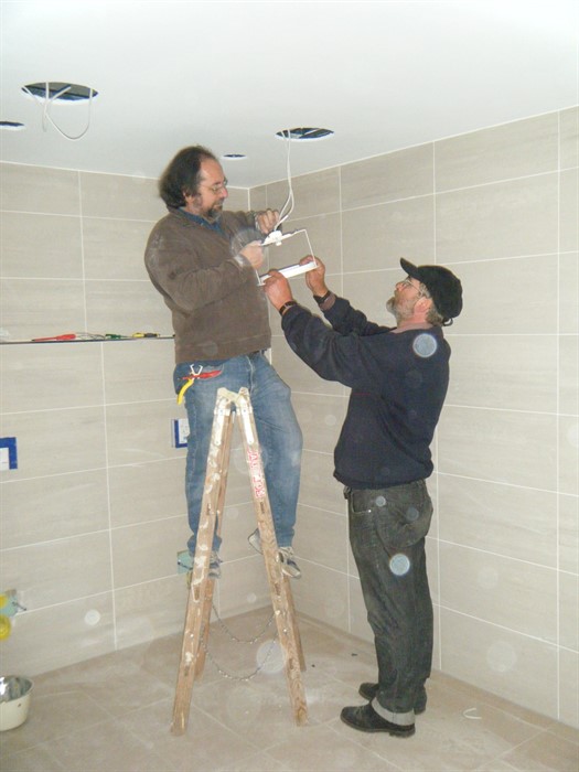beleuchtungsmontage_damen_wc_small